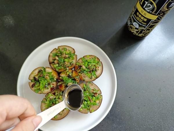 芹菜香菇夾茄子的做法-家常味蒸菜譜