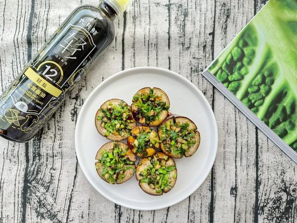 芹菜香菇夾茄子的做法-家常味蒸菜譜