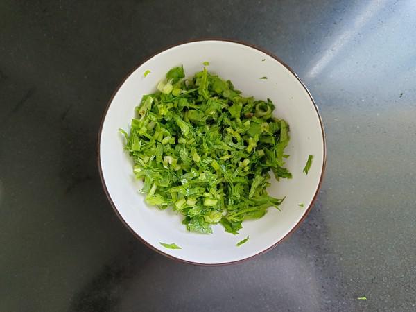 芹菜香菇夾茄子的做法-家常味蒸菜譜