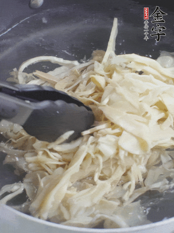 醬油肉干煸糯米筍的做法-香辣味炒菜譜