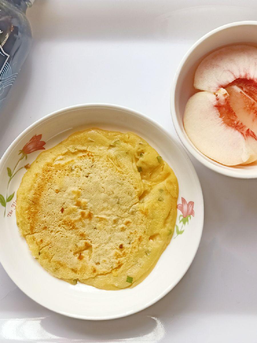 早餐雞蛋餅的做法-咸鮮味煎菜譜