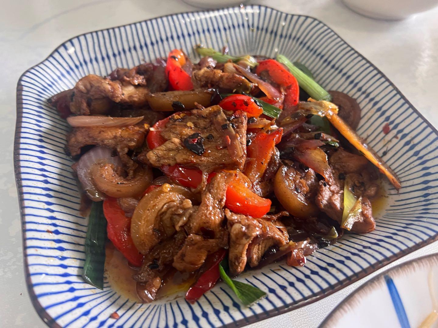 回鍋肉的做法-豆瓣味炒菜譜