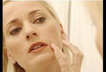 秋季皮膚容易干燥 適當(dāng)按摩可護(hù)膚