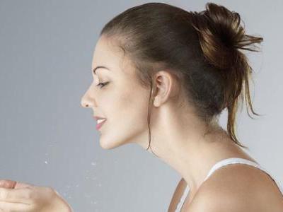  女性晚上護膚很重要 你應牢記這5點