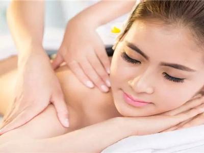 6種美白秘籍輕松應(yīng)對防曬問題，整個夏天都不怕