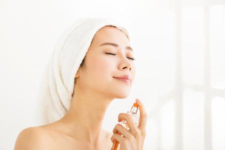 夏季護膚避開三個誤區，讓女生肌膚白皙更水潤