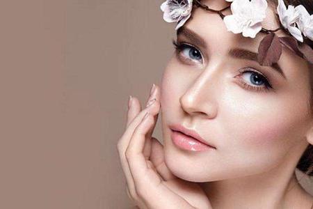 秋季干燥起皮怎么辦，少女無暇皮膚保持的四個方法