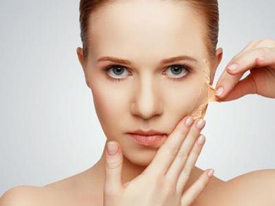 油性皮膚怎么改善?不妨從這4點(diǎn)入手