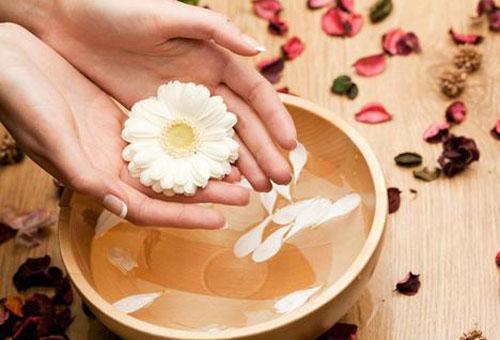 教你自制3種護手霜潤膚防裂 省錢又實用！