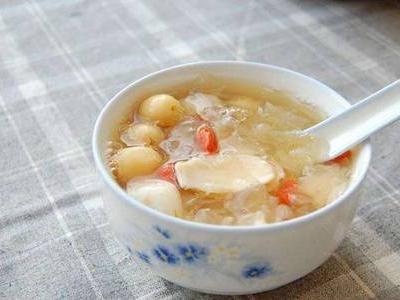 百合的功效與作用，除了泡水百合怎么做好吃？