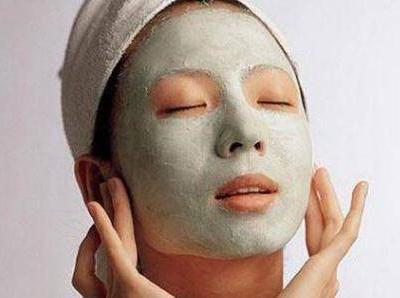 護膚誤區(qū)：睡前不涂任何保濕護膚產(chǎn)品可以讓皮膚休息是真的嗎