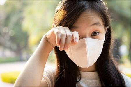 臉過(guò)敏發(fā)紅癢怎么辦，緊急護(hù)膚方法保濕消紅腫