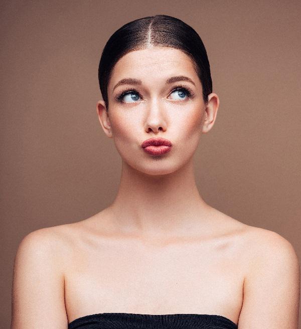 堅持早睡還是有黑眼圈 可能是你忽略了這一點！