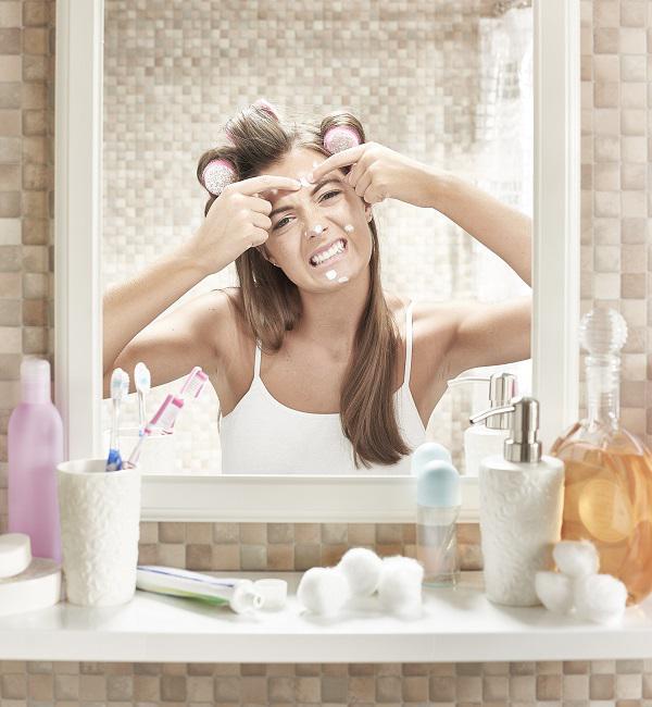 還在羨慕她的牛奶肌嗎？先解決你的毛孔粗大吧！