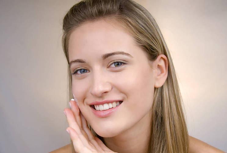 皮膚黃是什么原因導致的？皮膚黃如何美白