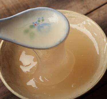 女人每天吃葛根粉好嗎，能養顏護膚！