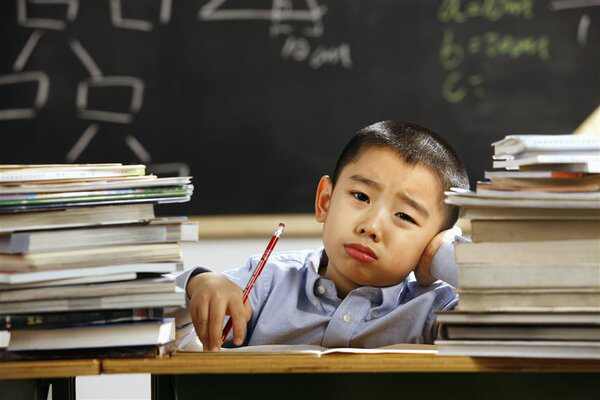 父母拼盡全力，孩子卻注定平凡？“雞娃”真的有用嗎？