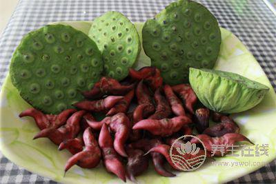 秋季養(yǎng)人要吃好“水下三寶”