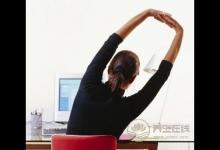 春季養(yǎng)生：多伸懶腰多梳頭