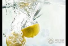 夏天常喝檸檬水，可以護(hù)肝養(yǎng)肝！