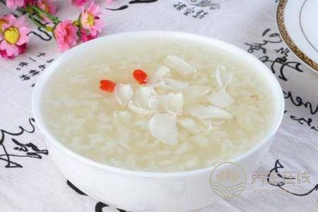 秋季吃什么水果養胃?秋季養胃吃什么食療方?