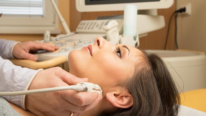 花粉過敏應該如何治療 6方法可有效治療花粉過敏