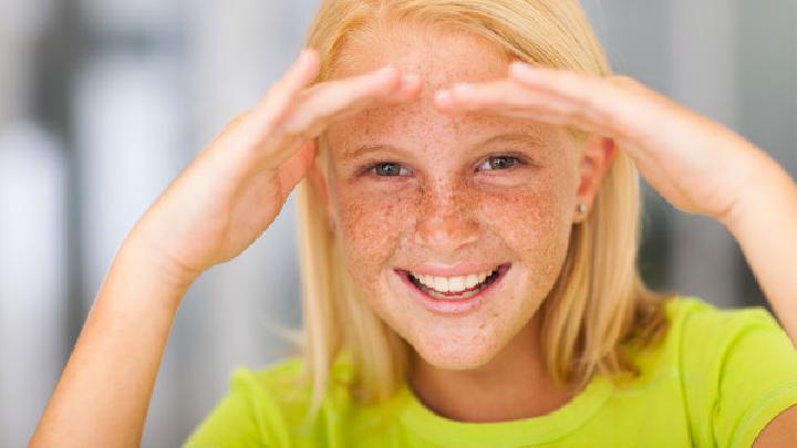 孩子春季花粉過敏的容易引起4種疾病 花粉過敏護理技巧知識大全