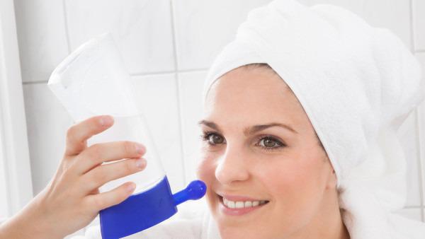 日常洗臉小知識，正確洗臉時不該做這4件事