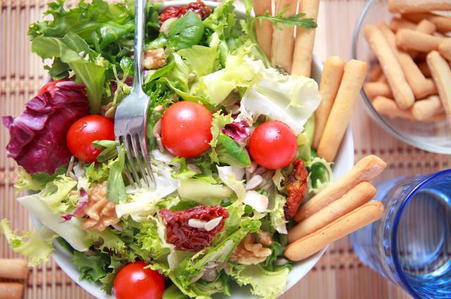 夏季養(yǎng)生宜養(yǎng)什么，夏季養(yǎng)生有這些講究