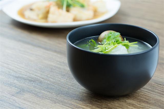 秋季怎么補(bǔ)腎？秋季補(bǔ)腎多吃這些食物