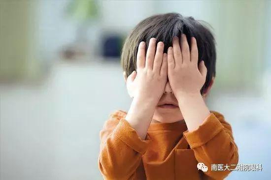 結膜炎的癥狀及治療方法