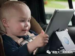 兒童視力發育關鍵期,避免用眼疲勞 兒童視力發育關鍵期,避免用眼疲勞