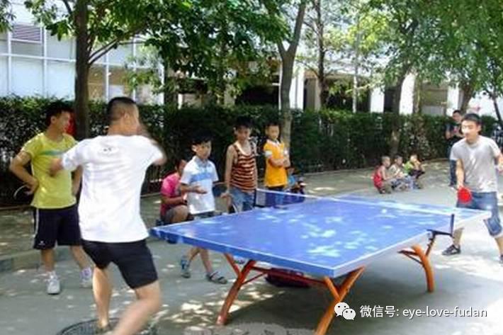 孩子近視就申請坐教室前排，到底對不對？