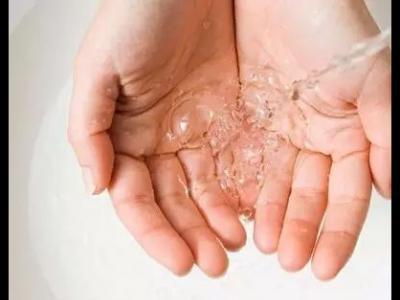 冬天到了，角膜塑形鏡的這些護理常識你都知道嗎？