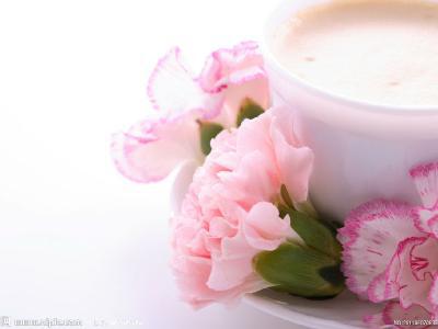 長期大量喝牛奶易得白內障