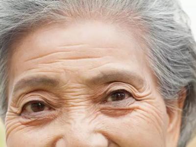 手術也挑日子？秋季白內障手術正當時