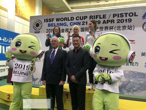 黃金視力眼貼對近視有效嗎？微海聯合是什么樣一家公司？