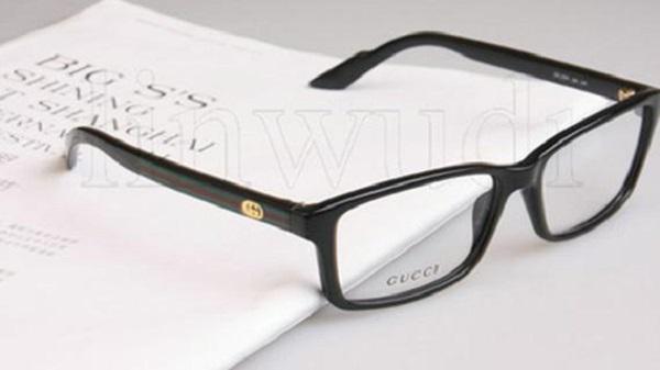 眼睛近視吃什么能恢復視力