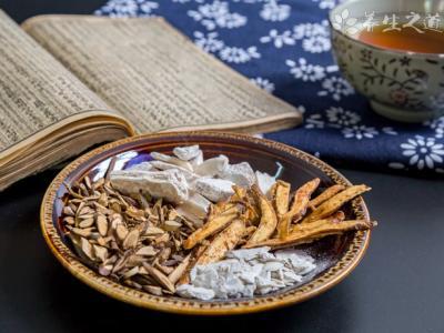 雌激素低按什么穴位