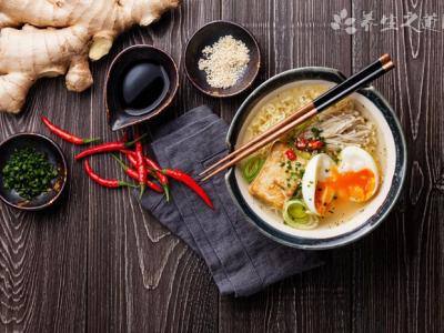 傷風感冒按什么穴位