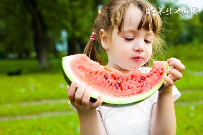 小兒水果吃多了會(huì)傷脾胃嗎