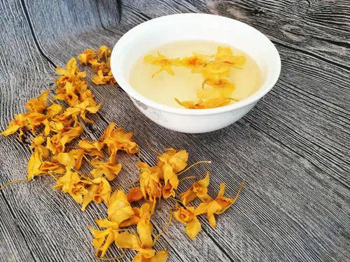 石斛花泡水能天天喝嗎