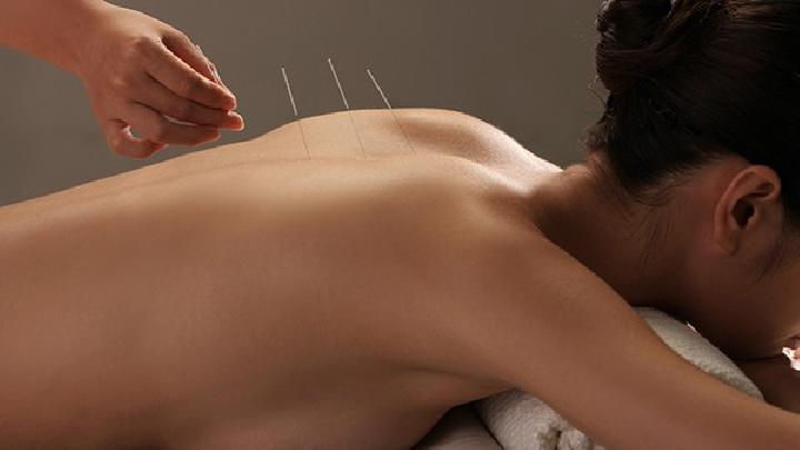 女性閉經的針灸治療方法是什么 中醫針灸兩種體針療法治閉經效果佳