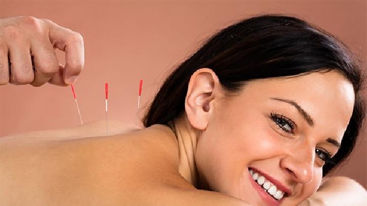 男性附睪炎的中醫針灸療法介紹 4個敷貼療法也可減緩附睪炎