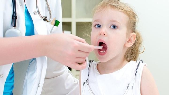 中醫按摩助長的原理是什么？寶寶長高少不了三類食品