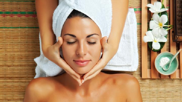 經常按摩耳部有什么保健功效 按摩耳朵有5大防病保健功效