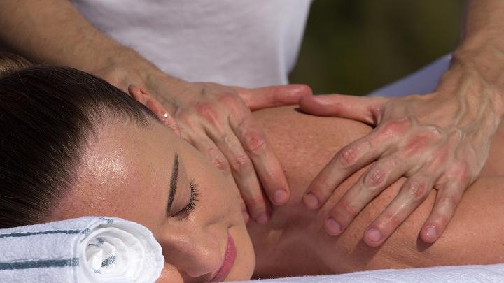 中醫保健按摩的好處是什么？經常按摩會給身體帶來這些好處