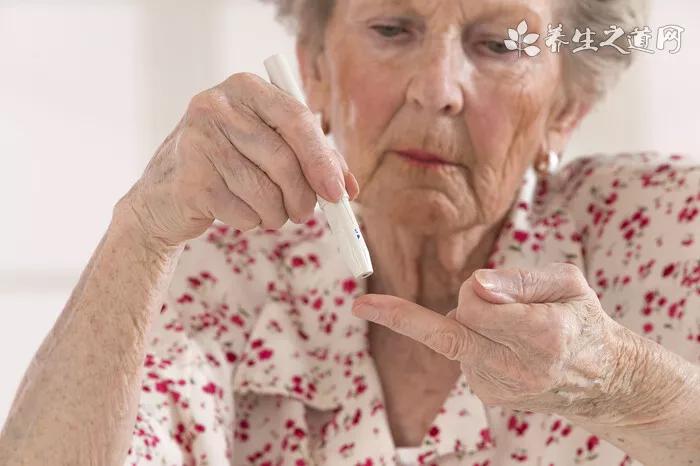 血糖20多是糖尿病嗎 血糖20多怎么辦