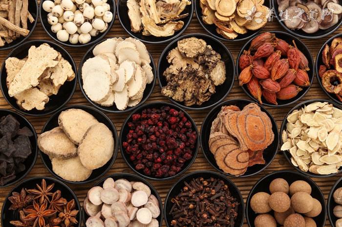 含氣礦泉水對(duì)胃好嗎